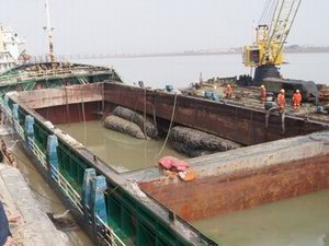 Marine salvage airbag specifications