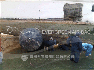 Ship Landing in Egypt with airbags