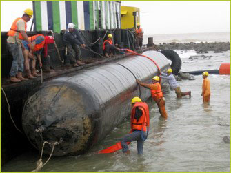 Marine airbags for salvage、buoyancy and refloatation projetct