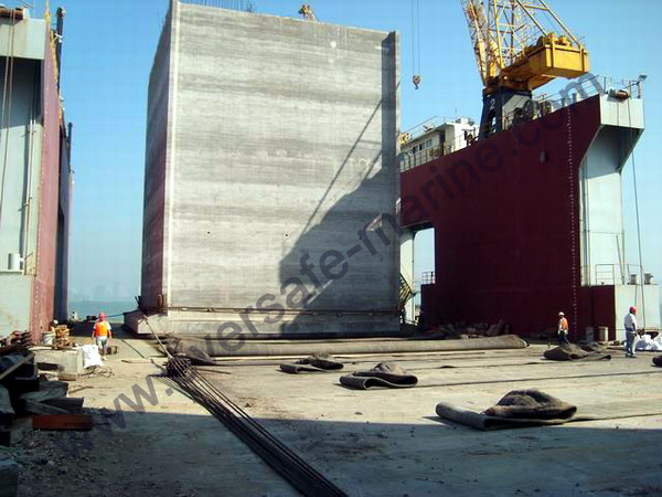 Tieshan Caisson Transportation by Airbags