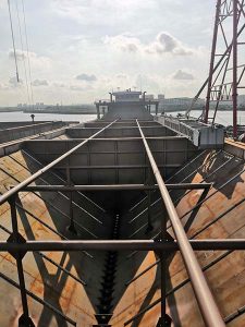 DWT 6800 Tons Cargo ship launched with evergreen marine airbags